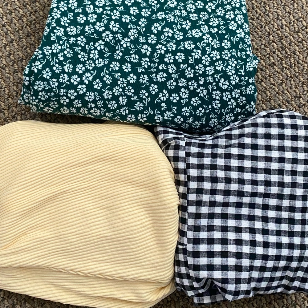 summer mini dresses!! size: S/XS.